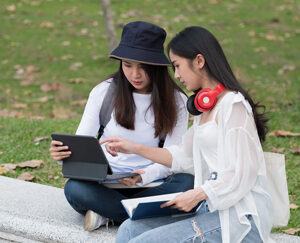 E-Commerce & Digital Business Strategy